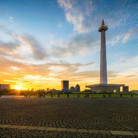 Hi Hotel Senen Jakarta Luaran gambar