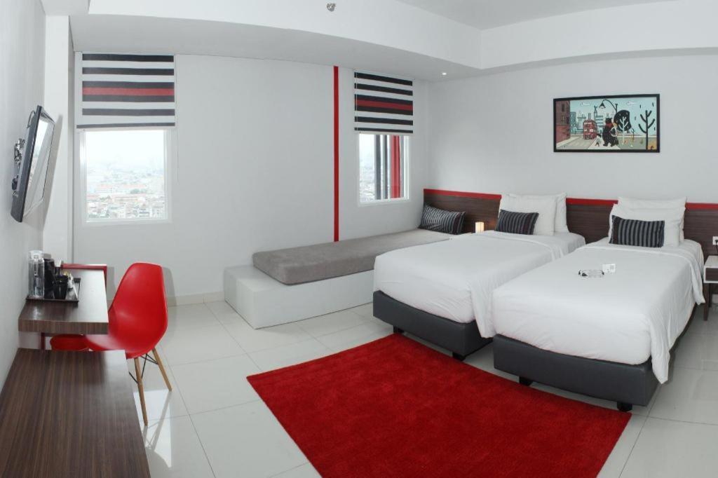 Hi Hotel Senen Jakarta Luaran gambar