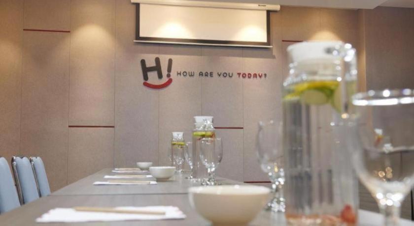 Hi Hotel Senen Jakarta Luaran gambar