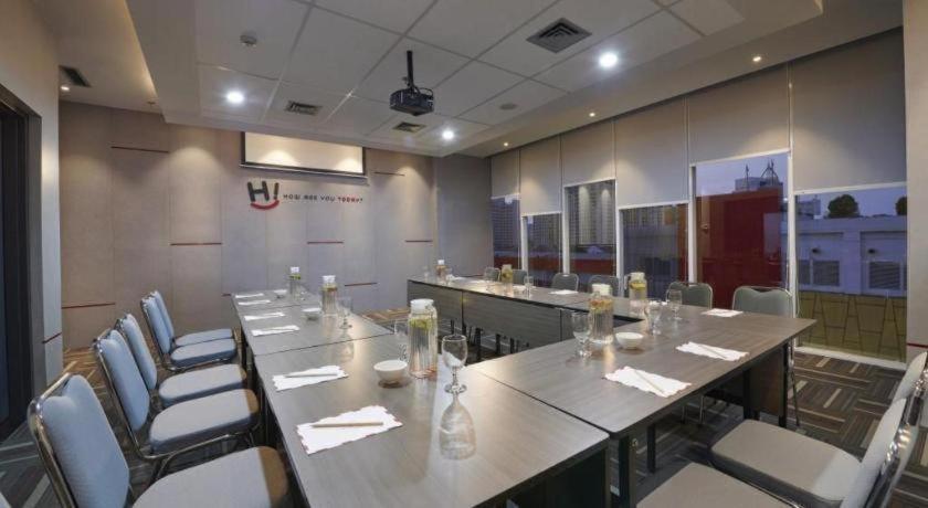 Hi Hotel Senen Jakarta Luaran gambar